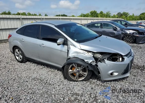2013 Ford Focus Se z USA, uszkodzony, nr VIN 1FADP3F24DL314865